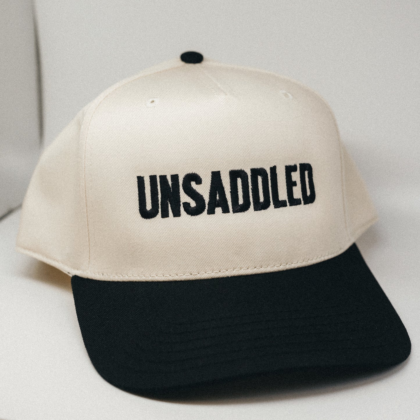 UNSADDLED CANVAS CAP