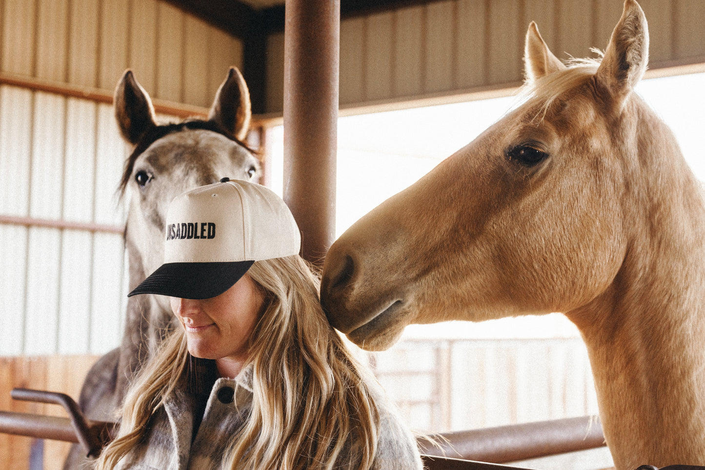 UNSADDLED CANVAS CAP